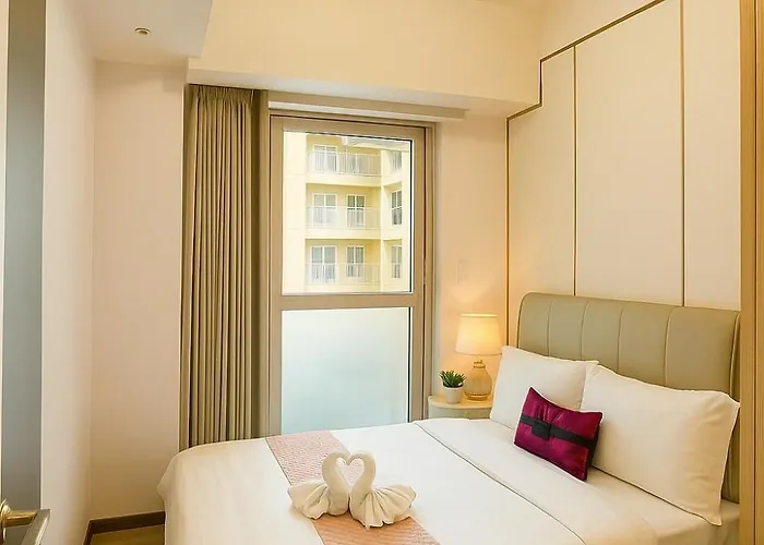 Spacious 5-bedroom Luxury Across Okada Apartamento *