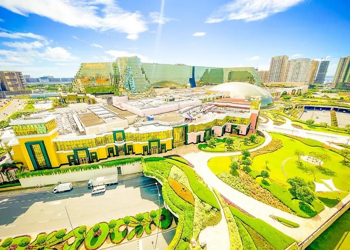 Spacious 5-bedroom Luxury Across Okada * Manila