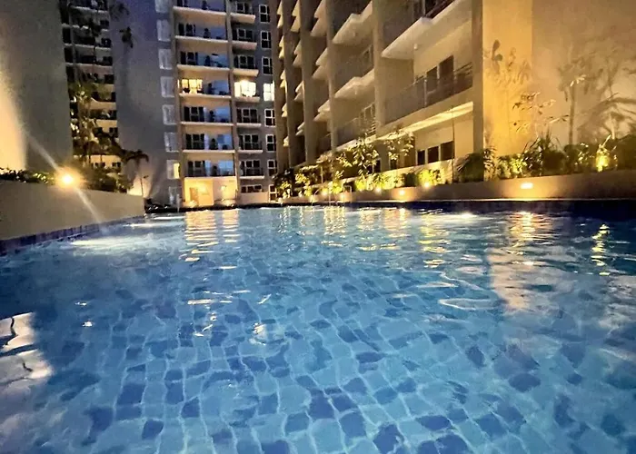 Spacious 5-bedroom Luxury Across Okada * Manila