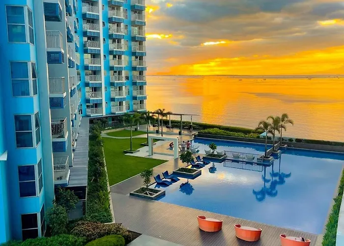 Spacious 5-bedroom Luxury Across Okada Apartamento Manila